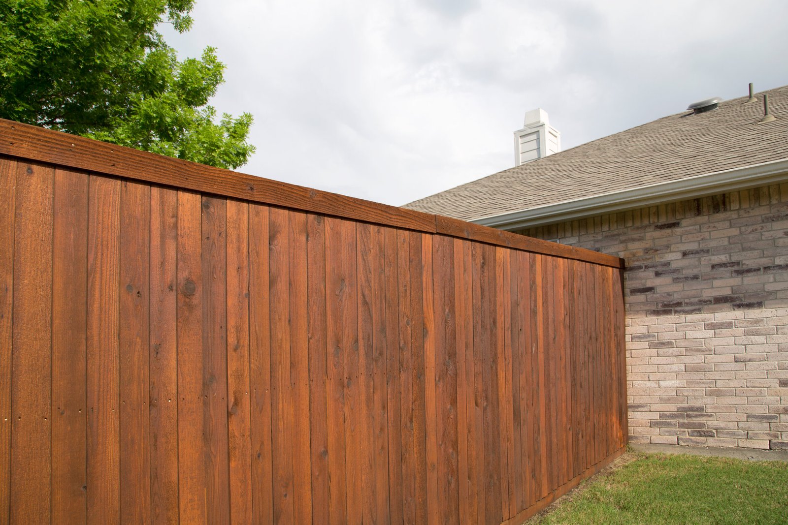 New,Wooden,Fence,Around,House